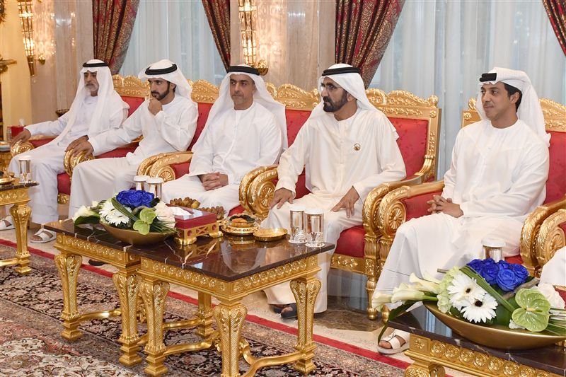 Mohammed bin Rashid receives ministers and senior officials of organizations and federal government entities