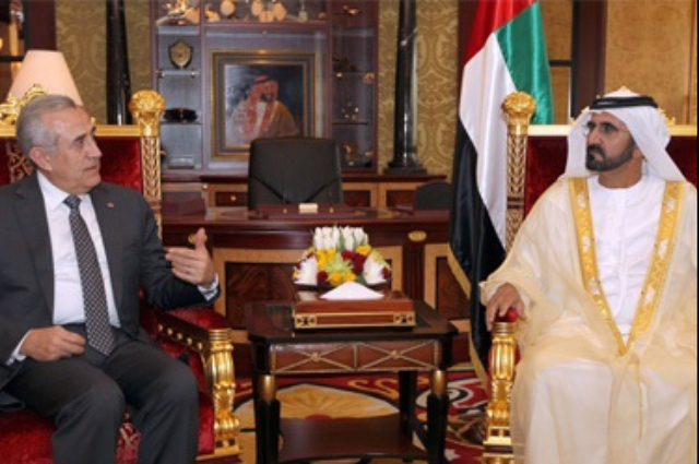 حمدان بن محمد يشهد سباق اليوم الأخير للهجن بالوثبة