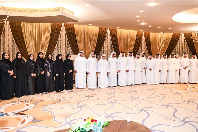 Mohammed bin Rashid Al Maktoum receives officials of Dubai Financial Supervisory Authority