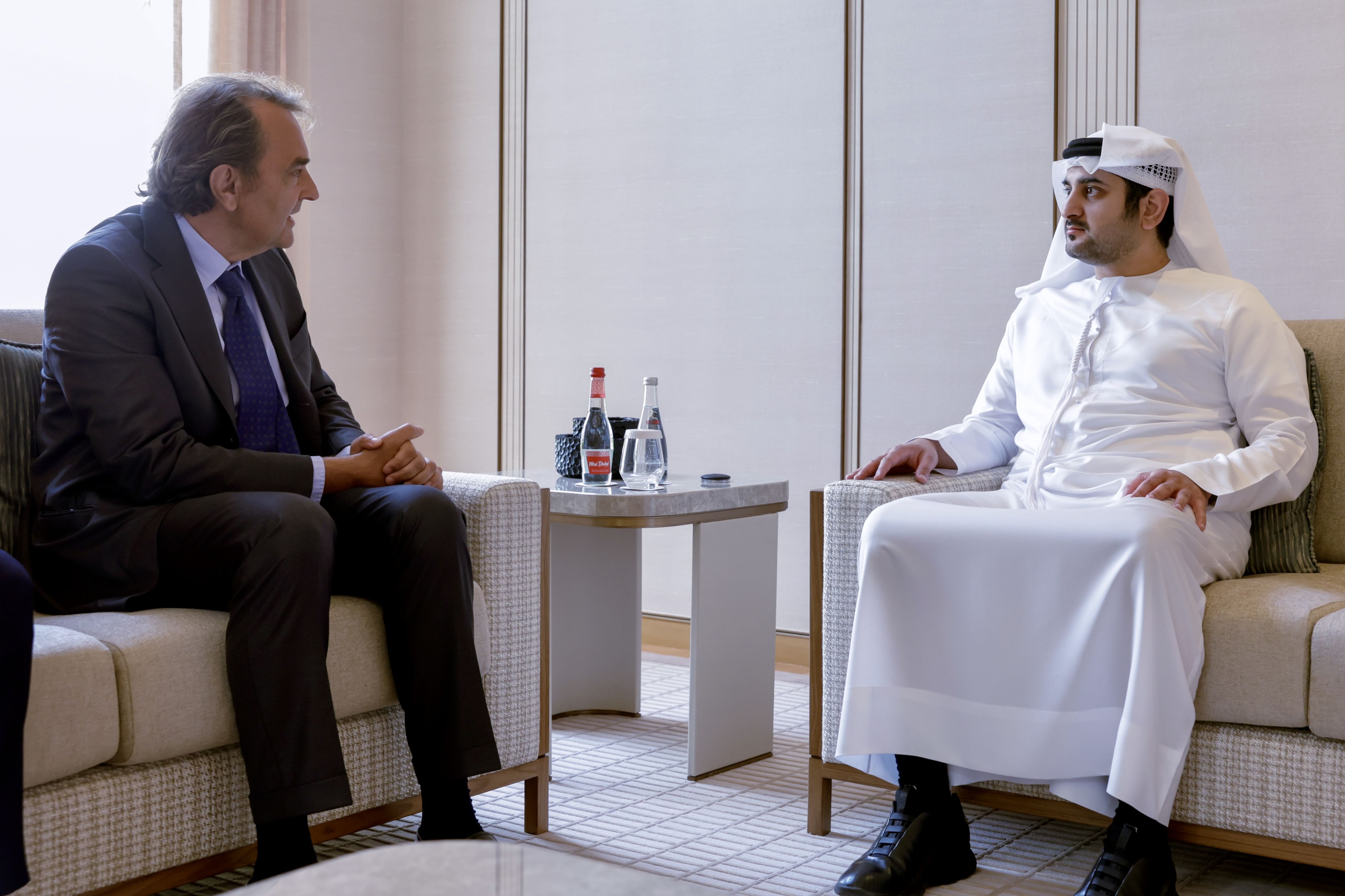 Maktoum bin Mohammed meets with Co-Founder and Co-Chair of leading global private equity firm CVC Capital Partners
