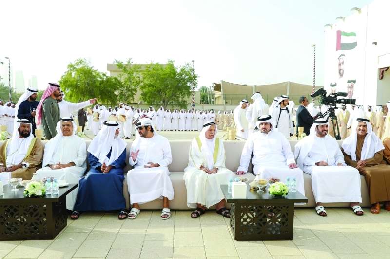Maktoum bin Mohammed attends Al Nahyan wedding ceremonies   