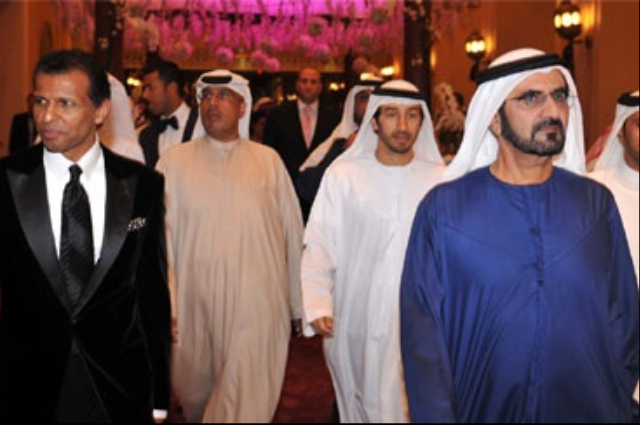 خليفة ومحمد بن راشد يتقبلان التعازي من مبارك وحمد بن عيسى وعدد من ممثلي الدول والمواطنين 