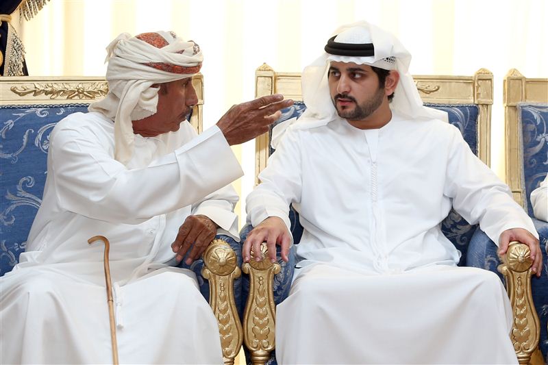 Maktoum bin Mohammed offers his condolences on the death of Zafer Al Hababi’s wife