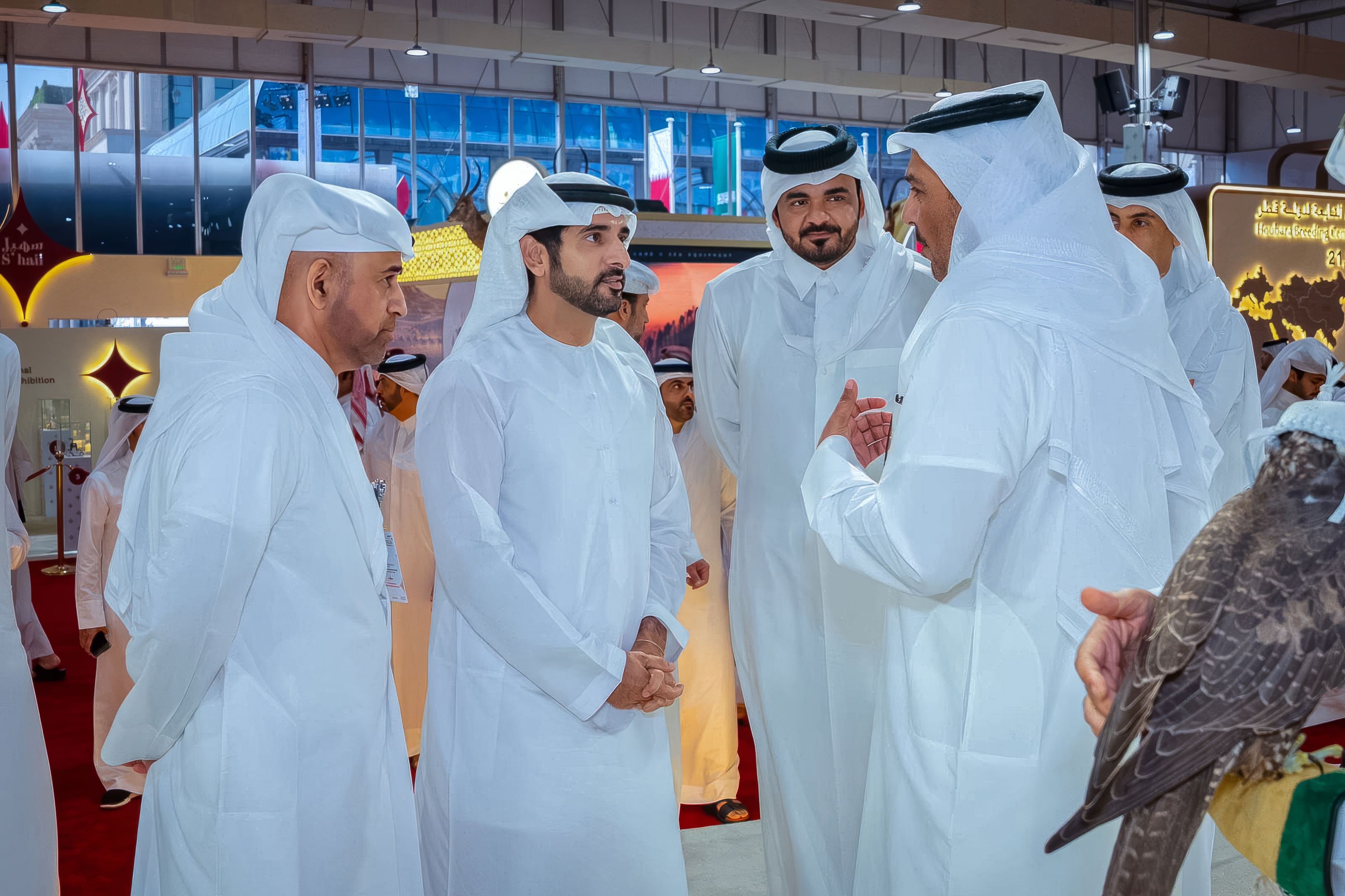 Hamdan bin Mohammed visits Katara International Hunting and Falcons Exhibition in Qatar