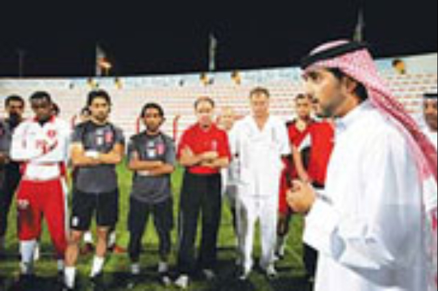 محمد بن راشد يواصل تقديم التعازي بشهداء الوطن الأبرار في دبي والشارقة وعجمان