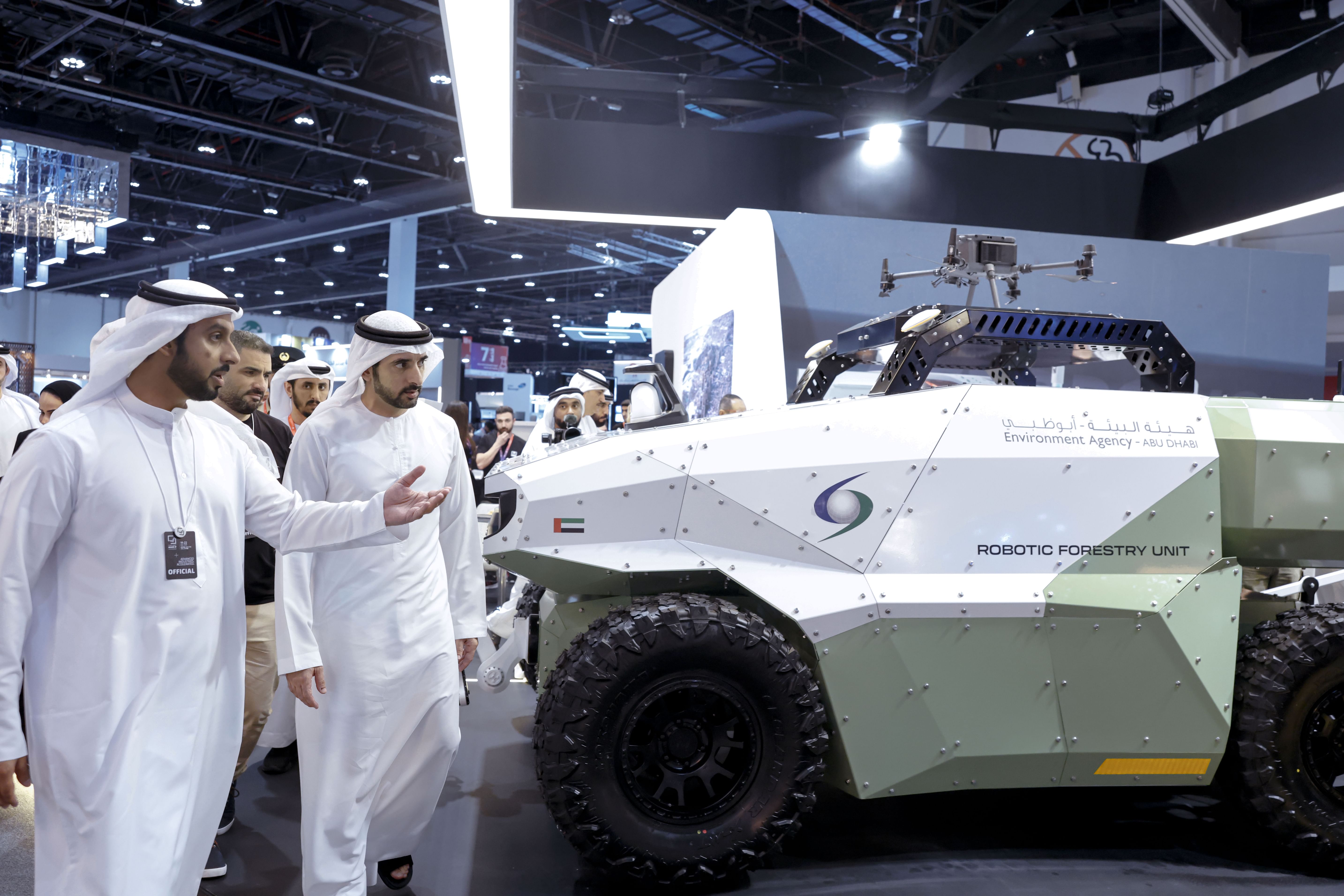 Hamdan bin Mohammed visits ‘Make it in The Emirates 2025’ in Abu Dhabi