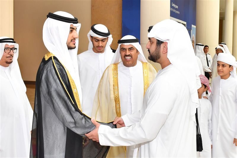 Maktoum bin Mohammed attends Ibn Al- Sheikh and Alqaizi weddings in Dubai