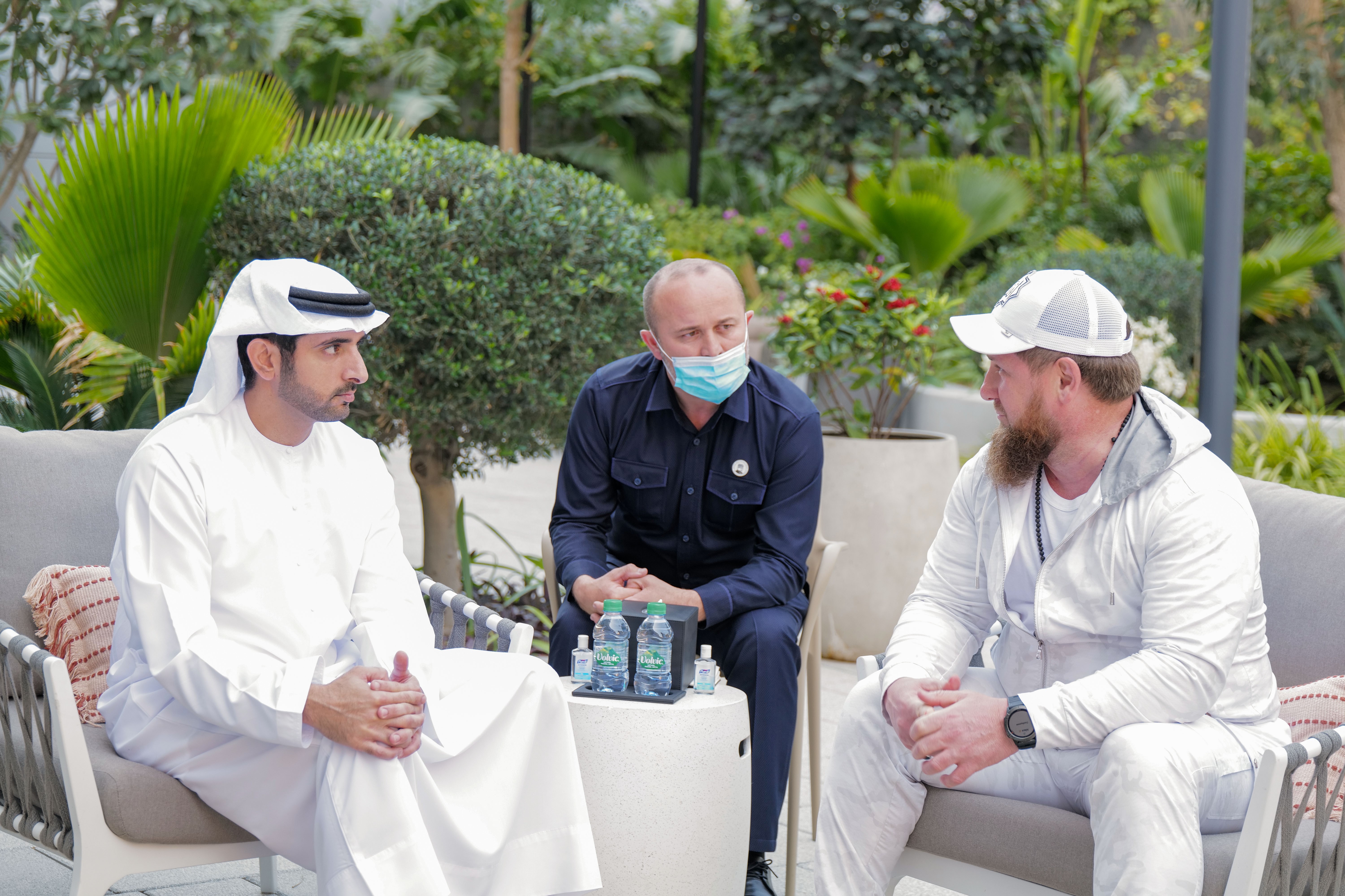 Hamdan bin Mohammed receives Head of Chechen Republic