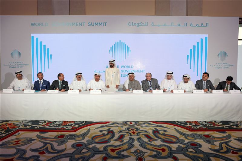 Mohammed bin Rashid witnesses the signing of agreements with the partners of World Government Summit 